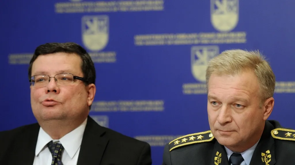 Alexandr Vondra s Vlastimilem Pickem