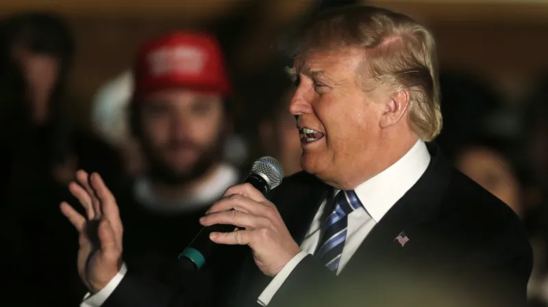 Donald Trump při kampani v Salemu