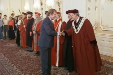 30 let zpět: Prezident jmenoval nové rektory