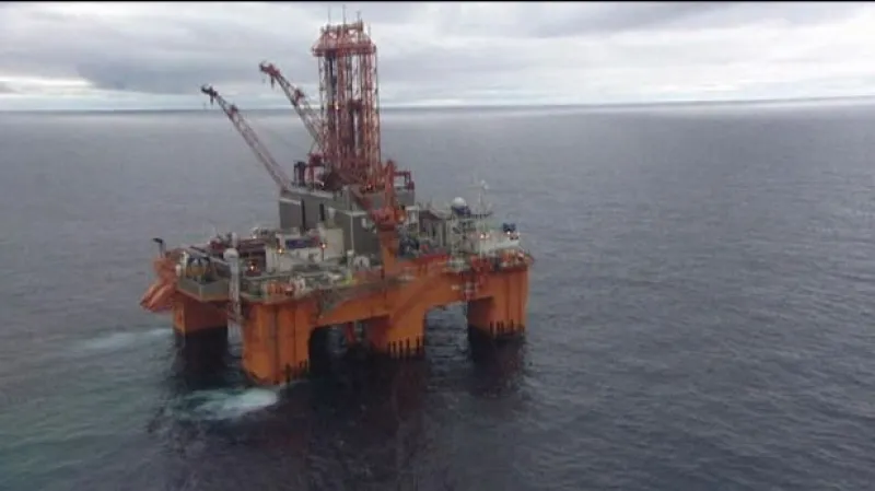 Isaac zdražuje ropu, nejpíš ale jen dočasně