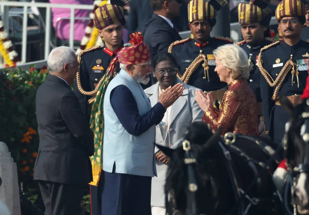 Indický premiér Nárendra Módí vítá předsedkyni Evropské komise Ursulu von der Leyenovou