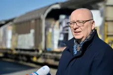 Ukrajina  se nevzdá území výměnou za mír, očekává český velvyslanec Matula