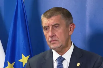 Summit dostal Babiše do časové tísně, schůzku s prezidentem odložil na úterní večer