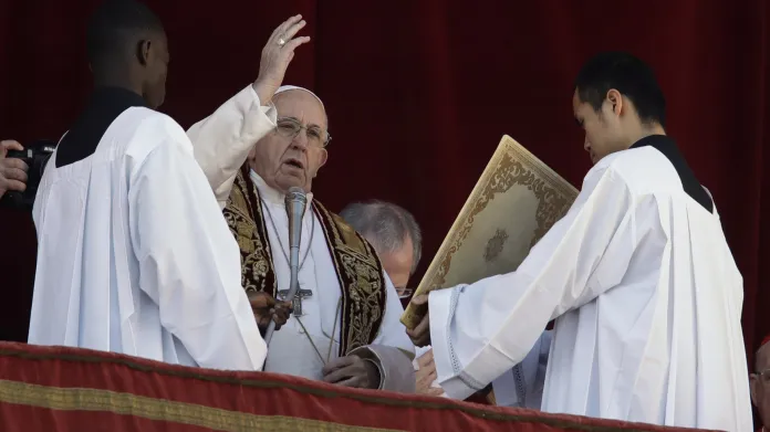 Papež František v tradičním poselství Městu a světu