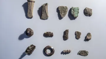 Bronzový poklad nalezený na Královéhradecku
