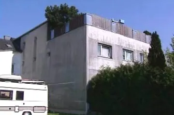 Rakouský věznitel z Amstettenu se policistům přiznal k incestu