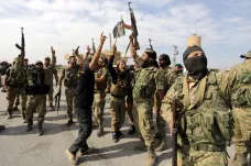 Turecká ofenziva oživí Islámský stát v Sýrii, varuje francouzský premiér