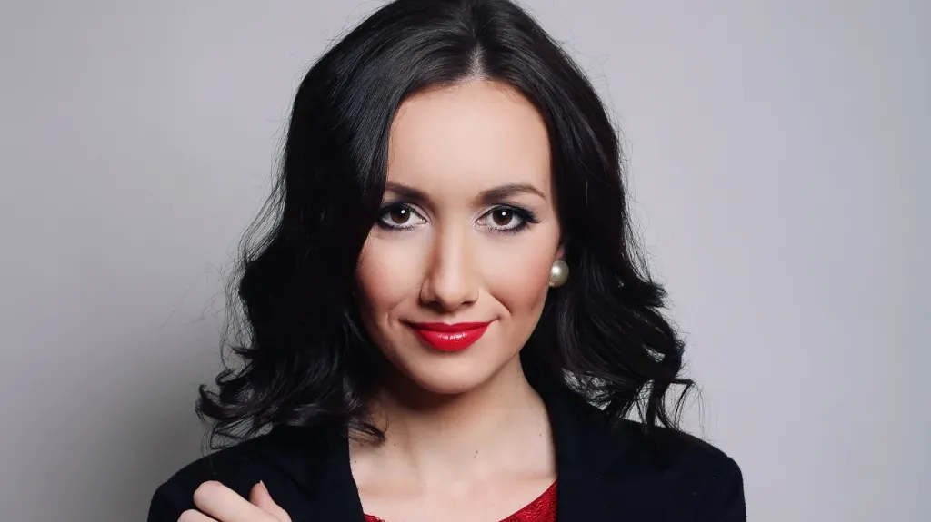 Kateřina Etrychová, redaktorka zahraniční redakce ČT
