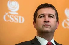 ČSSD neustoupí z podmínky, aby odsouzený politik skončil ve vládě, potvrdil Hamáček