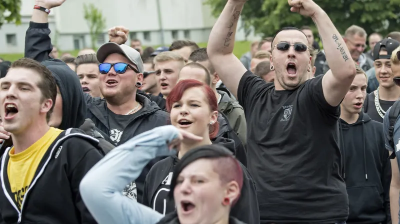 Protesty odpůrců migrantů ve Freitalu