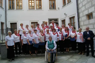 Koncert pěveckého sboru Radostné přátelství pro dárce krve v Prachaticích