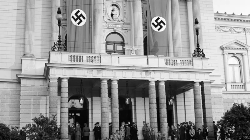 Průvodce protektorátní Prahou