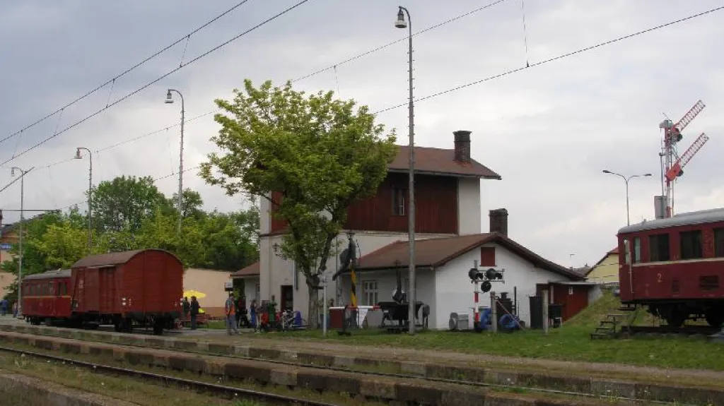 Pardubice - Rosice n. L. nádraží