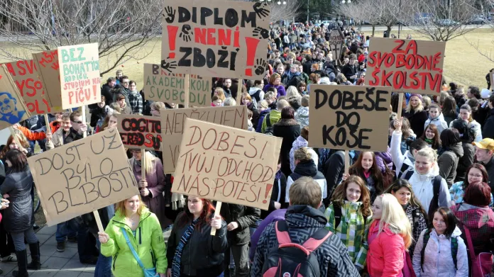 Protesty studentů v Hradci Králové