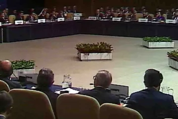 30 let zpět: Praha pořádala Konferenci o bezpečnosti a spolupráci v Evropě