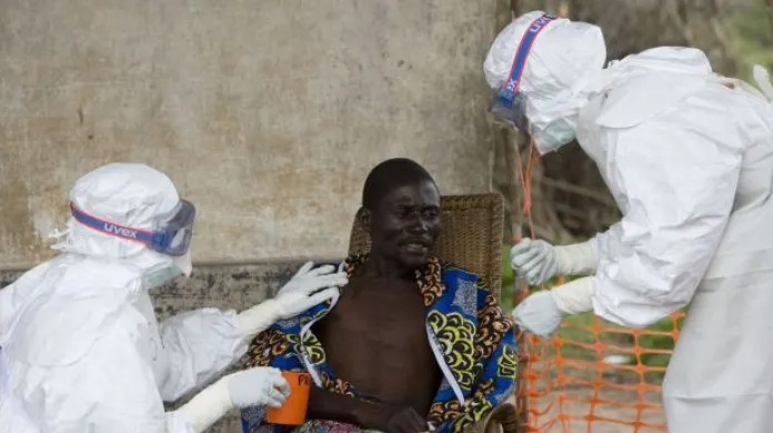 Gruber o ebole: Reakce WHO byla nedostatečná