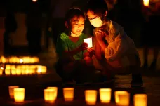 Japonsko si připomíná 75. výročí jaderného útoku na Nagasaki. Piety se zúčastnilo pět set lidí