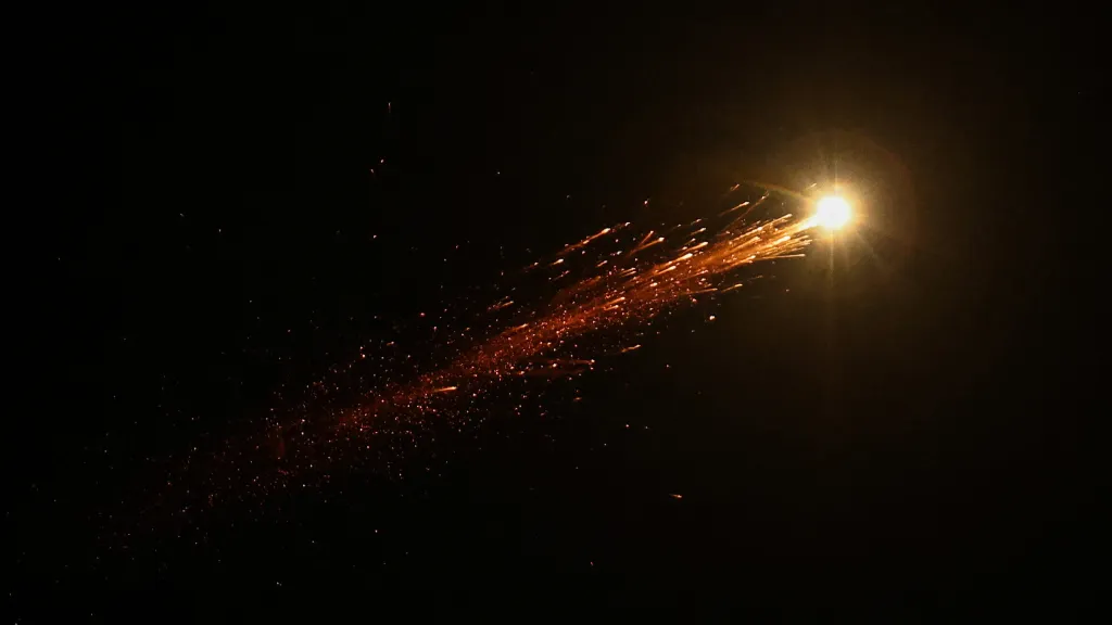 Íránská raketa letí směrem k Izraeli, Jeruzalém, 11. března 2026