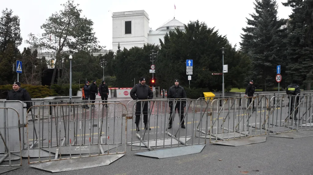 Policie před Sejmem