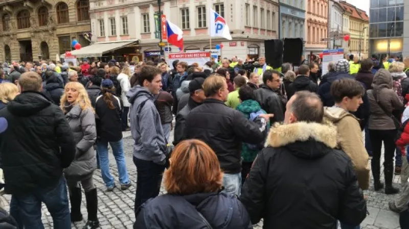 Příznivci SPD na Můstku