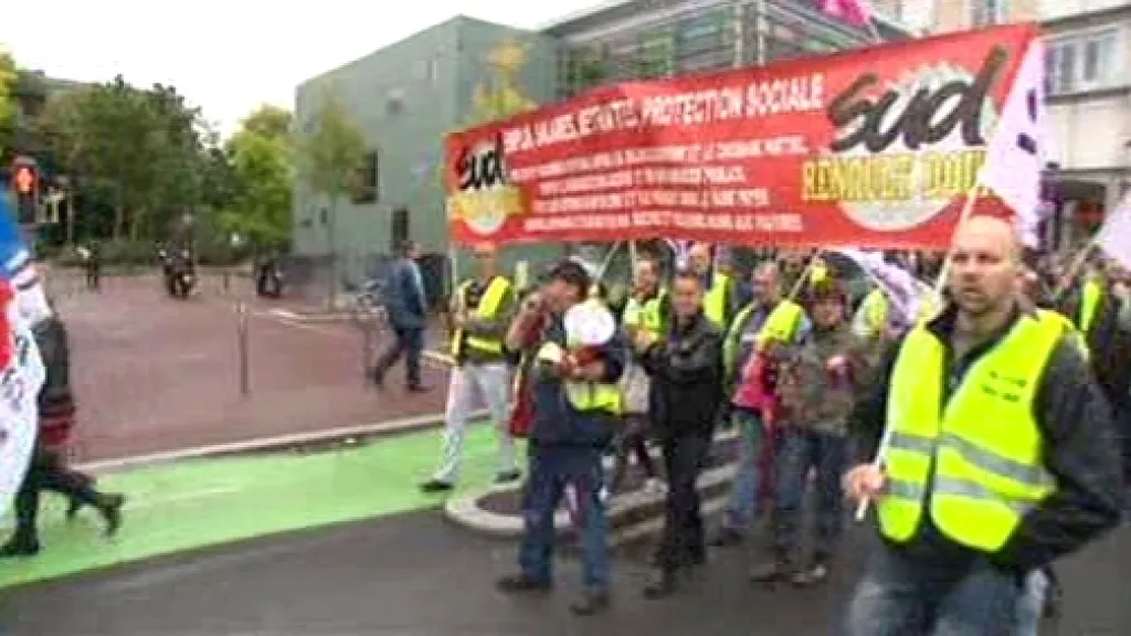 Francouzi protestují