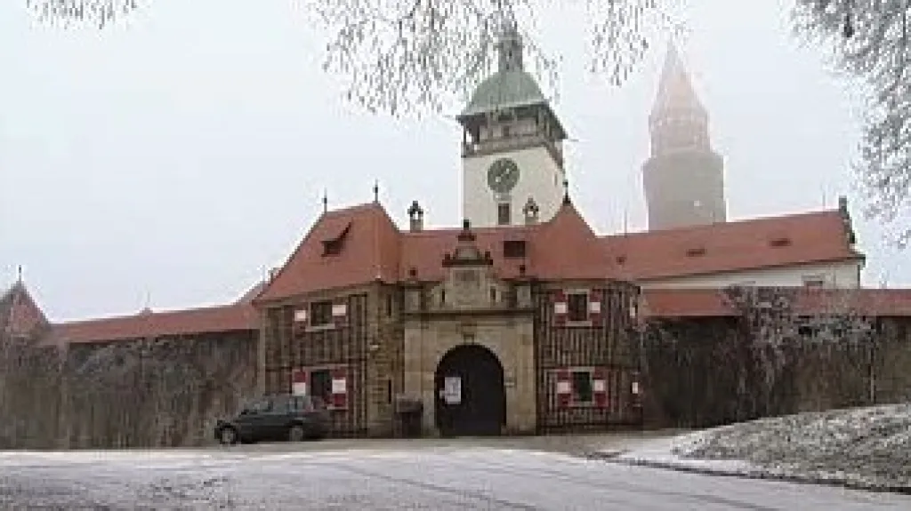 Bouzov