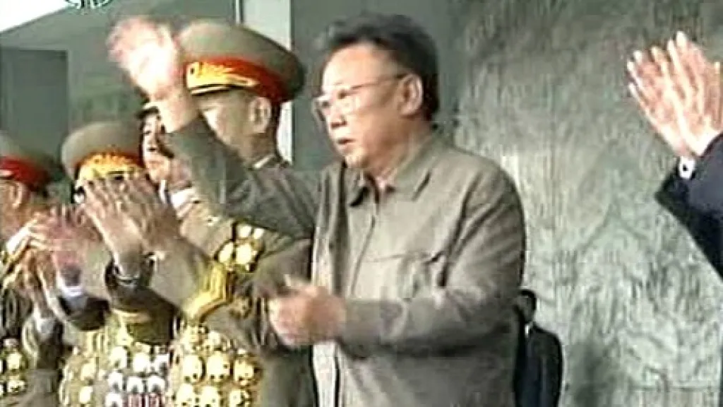 Kim Čong-il na přehlídce