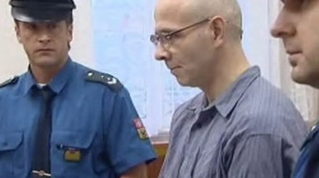 Alexander Minks u soudu