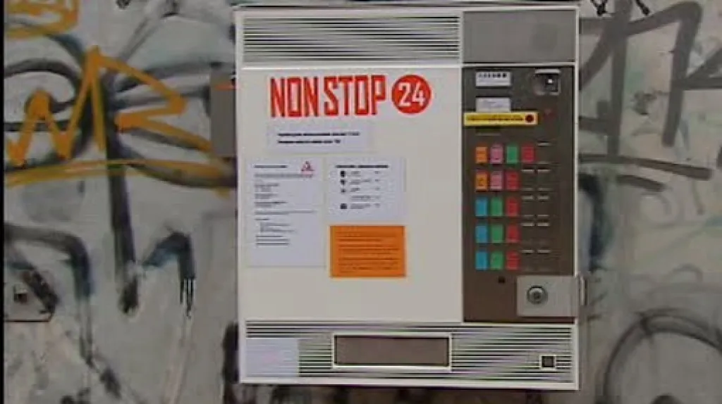 Automat na hygienicky nezávadné injekční stříkačky