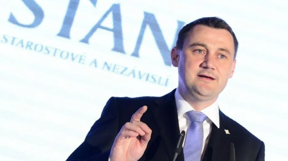 Hejtman Půta čelí obvinění z korupce