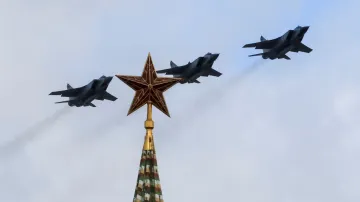 Ilustrační foto – ruské stíhačky MiG-31 na snímku z května 2022