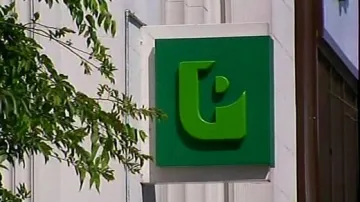 Zloději se dostali do banky dobře vybaveným tunelem