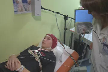 Patnáctiletý Michael trpěl epileptickými záchvaty, díky moderní léčbě může už brzy hrát fotbal