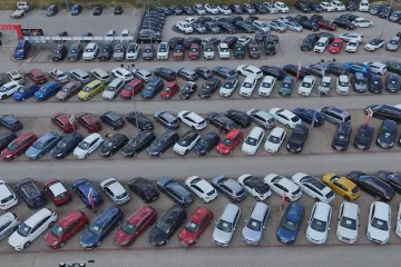 Dvě třetiny kontrol autobazarů odhalily problémy