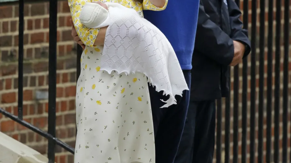 Kate i s dcerou opustila nemocnici už 10 hodin po porodu