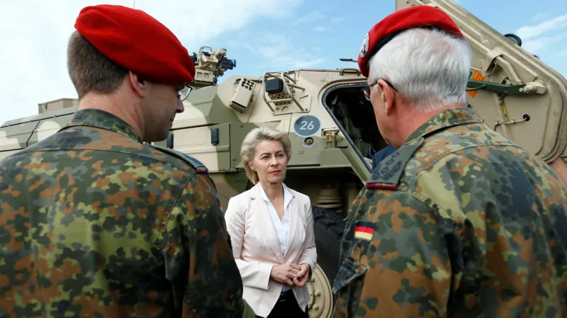Německá ministryně obrany Ursula von der Leyenová