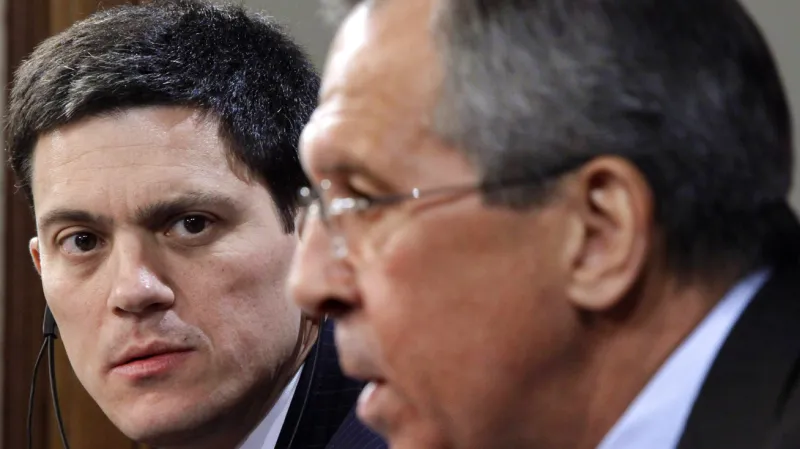 David Miliband a Sergej Lavrov
