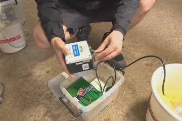 Důvody zemětřesných rojů na Chebsku má odhalit experiment