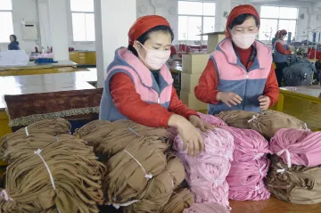 Koronavirus nemáme, chlubí se KLDR. Podle expertů lže, média píší o popravě muže, který opustil izolaci