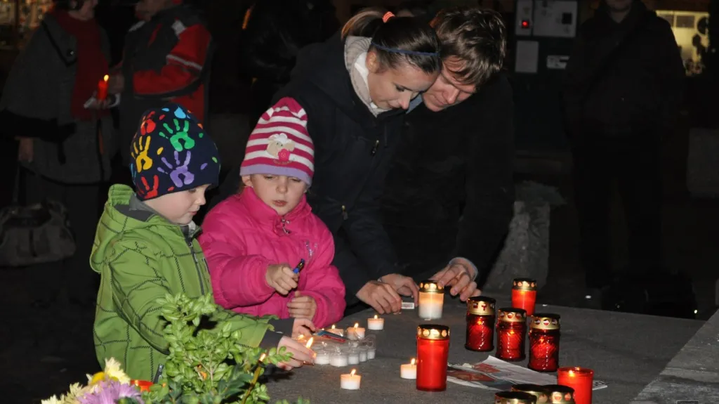 17. listopad v Lounech