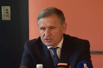 Vsetín se kvůli odškodnění za vystěhování Romů z města v roce 2006 obrátil na Ústavní soud