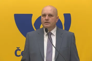 Česká pošta zruší 950 pracovních míst. Původně jich mělo být přes dva tisíce