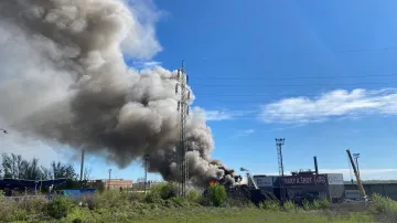 Požár autovrakoviště v Ostravě