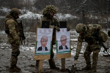 Většina Ukrajinců odmítá volby za války i stažení z Donbasu, ukázal průzkum