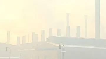 Špatná viditelnost kvůli smogu