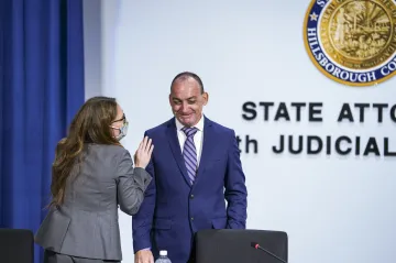 Američan dostane 14 milionů dolarů za 37 let neoprávněného věznění