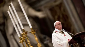 Papež František při velikonoční mši