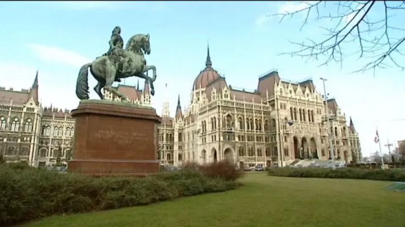 Rozhovor s hungarologem Robertem Pejšou