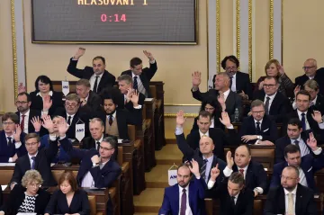 Centrum vlivu a žádané zboží. Co řeší sněmovní výbory, o které vedou strany ostré bitvy?