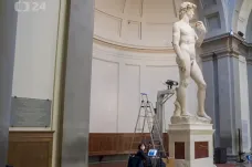 Co Michelangelo tesal tři roky, zvládne tiskárna za pár dní. V Itálii vzniká dokonalá kopie Davida